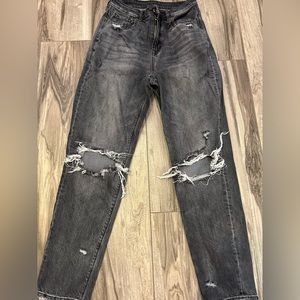 American eagle mom jeans